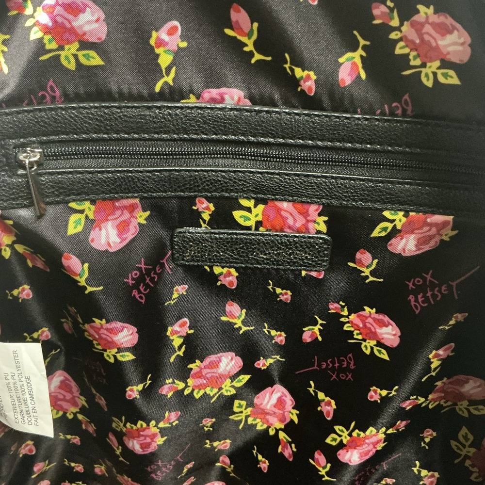 Betsey Johnson Logo Boston Terrier Print Backpack w/ 2 Zip Pockets - Picture 9 of 10